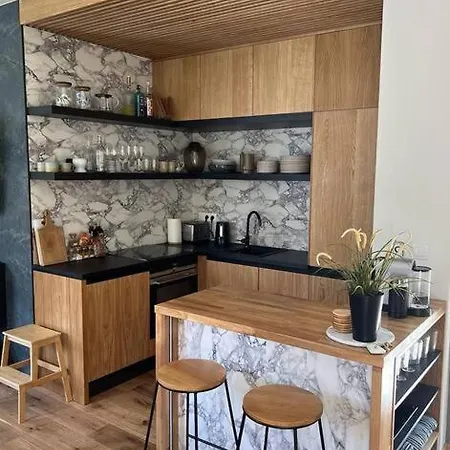 Luxury 2 Bedroom Mountain Escape Apartament *