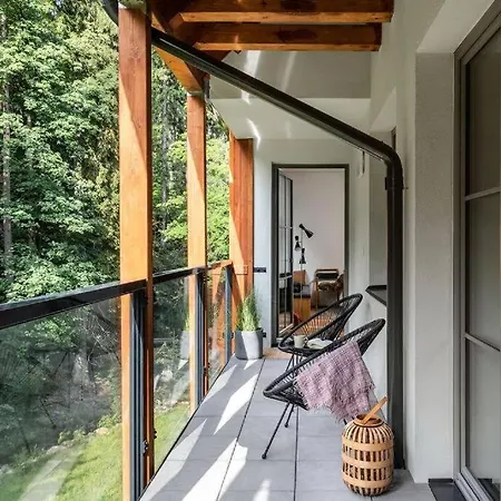 Luxury 2 Bedroom Mountain Escape Harrachov